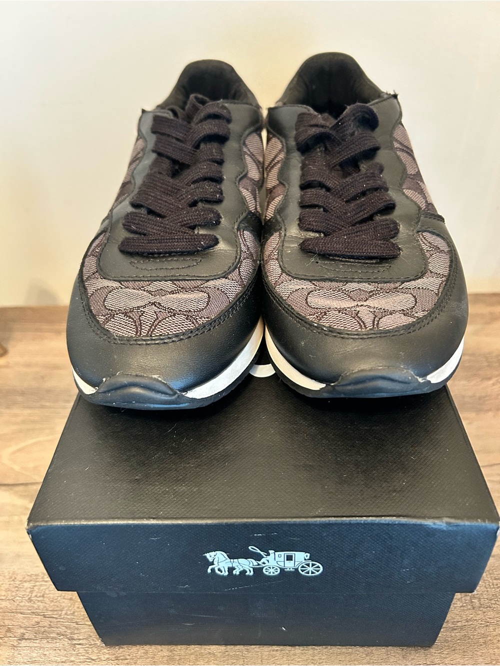 Coach Farah Black Monogram Low-Top Lace Up Sneakers Size 7 Women